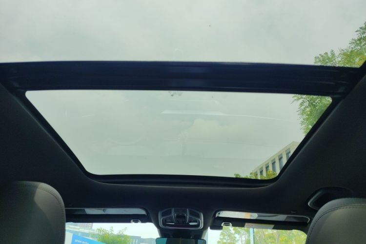 Used Geely Auto Monjaro L 2024 2.0TD DCT EVO Two-Wheel Drive Long-Range Version Headliner