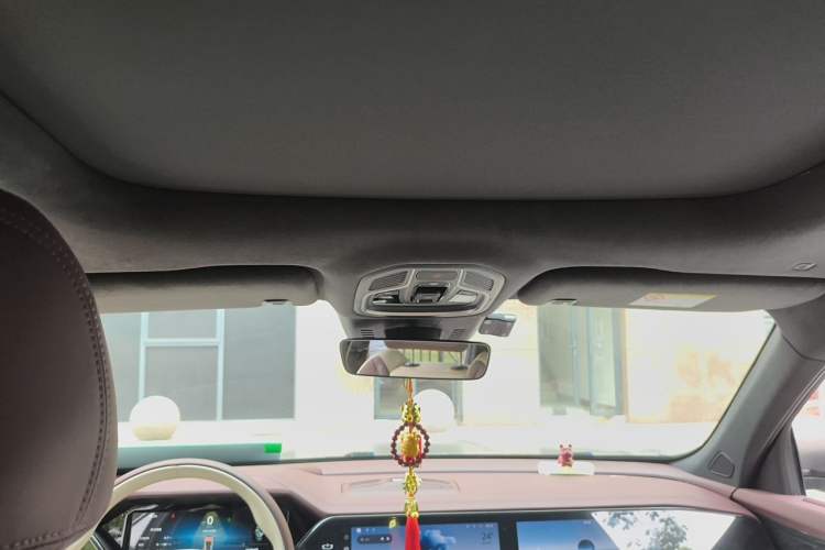 Used Geely Auto Monjaro L 2024 2.0TD High-Power Automatic Two-Wheel Drive Yunqi Version Headliner