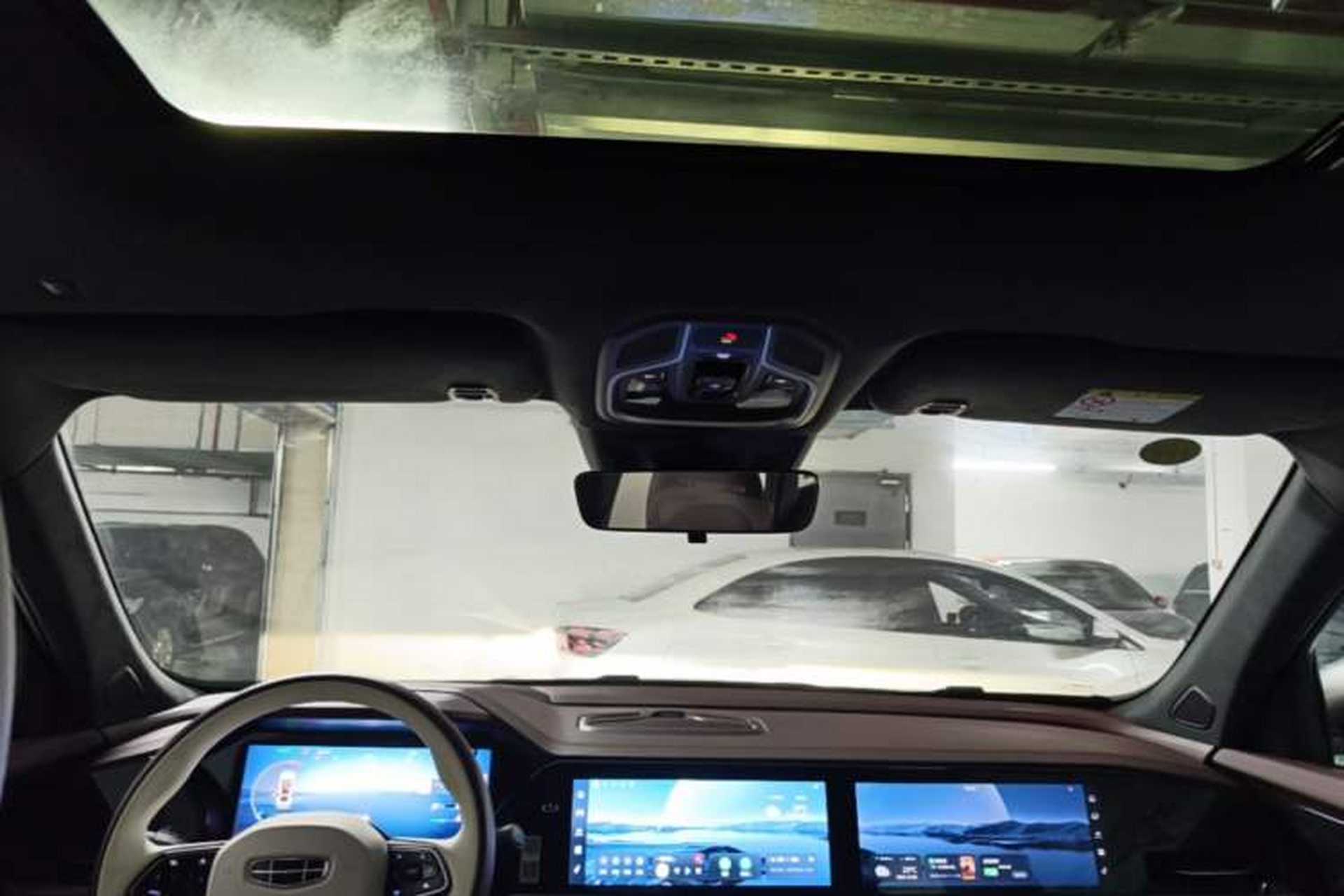 Used Geely Auto Monjaro L 2024 2.0TD DCT EVO Two-Wheel Drive Prestige Version Headliner