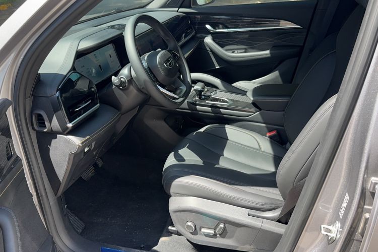 Used Geely Auto Monjaro L 2024 2.0TD DCT EVO Two-Wheel Drive Long-Range Version Interior 1