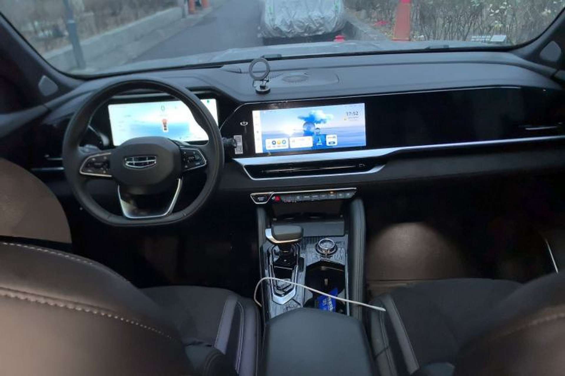 Used Geely Auto Monjaro L 2024 2.0TD High-Power Automatic Two-Wheel Drive Skyline Edition Interior 2