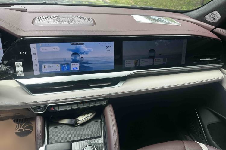 Used Geely Auto Monjaro L 2024 2.0TD High-Power Automatic Two-Wheel Drive Skyline Edition Interior 2