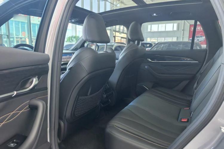 Used Geely Auto Monjaro L 2024 2.0TD DCT EVO Two-Wheel Drive Long-Range Version Interior 3