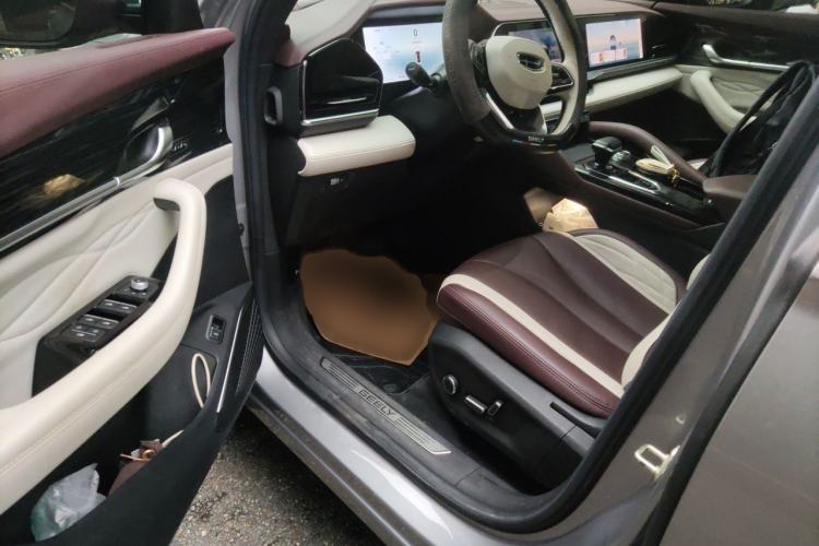 Used Geely Auto Monjaro L 2024 2.0TD High-Power Automatic Two-Wheel Drive Yunqi Version Interior 3