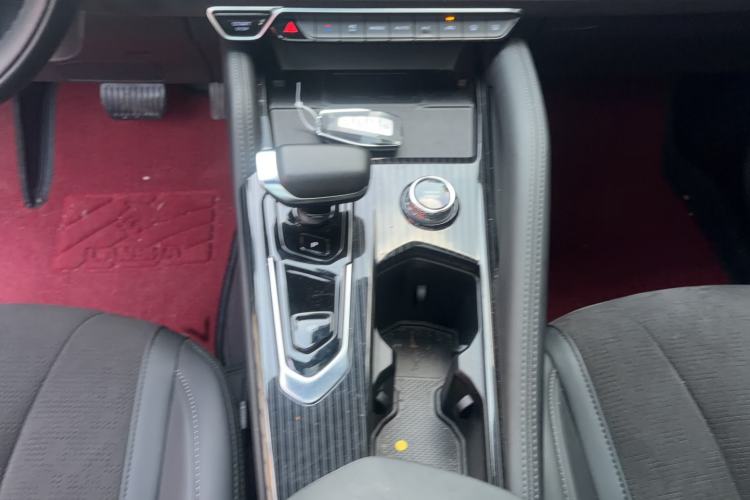 Used Geely Auto Monjaro L 2024 2.0TD High-Power Automatic Two-Wheel Drive Skyline Edition Interior 6