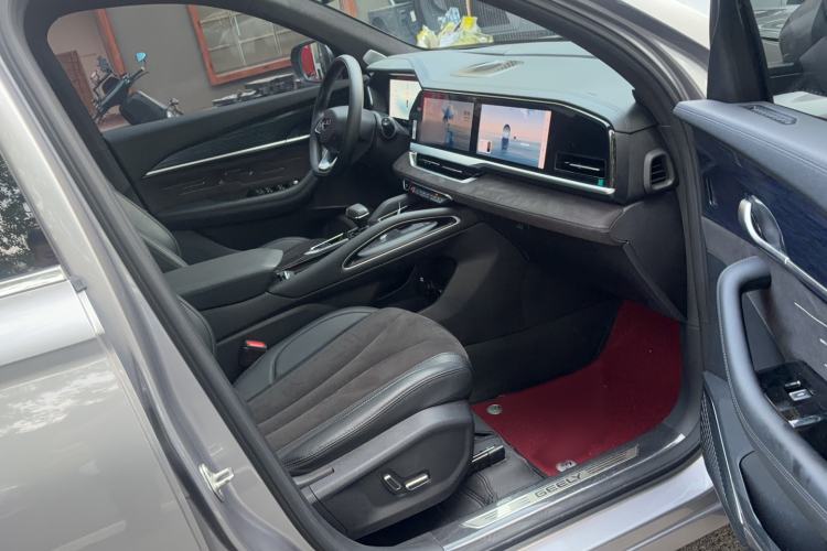 Used Geely Auto Monjaro L 2024 2.0TD High-Power Automatic Two-Wheel Drive Skyline Edition Interior 8