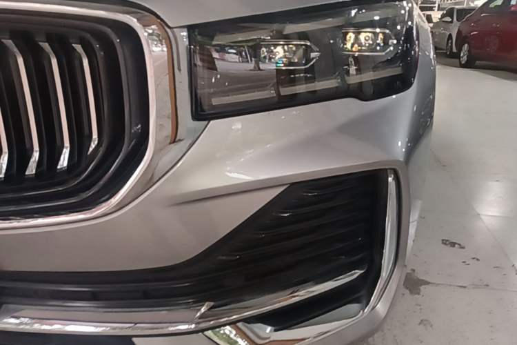 Used Geely Auto Monjaro L 2024 2.0TD High-Power Automatic Two-Wheel Drive Yunqi Version Left Front Headlight