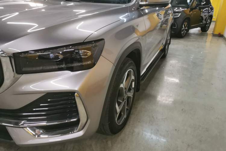 Used Geely Auto Monjaro L 2024 2.0TD High-Power Automatic Two-Wheel Drive Yunqi Version Left Front Headlight