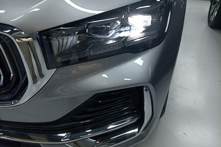 Used Geely Auto Monjaro L 2024 2.0TD High-Power Automatic Two-Wheel Drive Yunqi Version Left Front Headlight