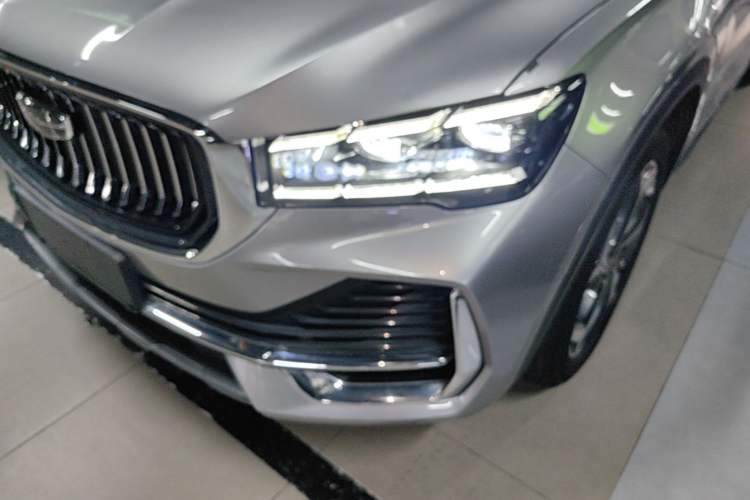 Used Geely Auto Monjaro L 2024 2.0TD High-Power Automatic Two-Wheel Drive Yunqi Version Left Front Headlight