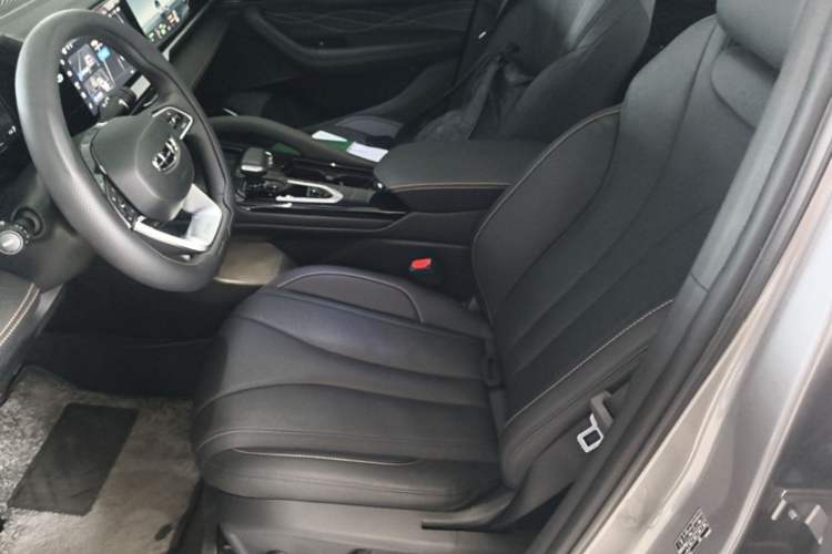 Used Geely Auto Monjaro L 2024 2.0TD DCT EVO Two-Wheel Drive Long-Range Version Left Front Seat