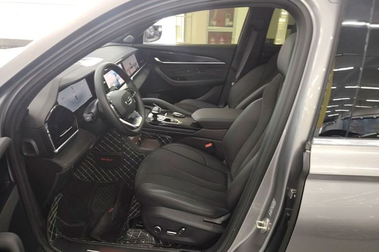 Used Geely Auto Monjaro L 2024 2.0TD High-Power Automatic Two-Wheel Drive Skyline Edition Left Front Seat