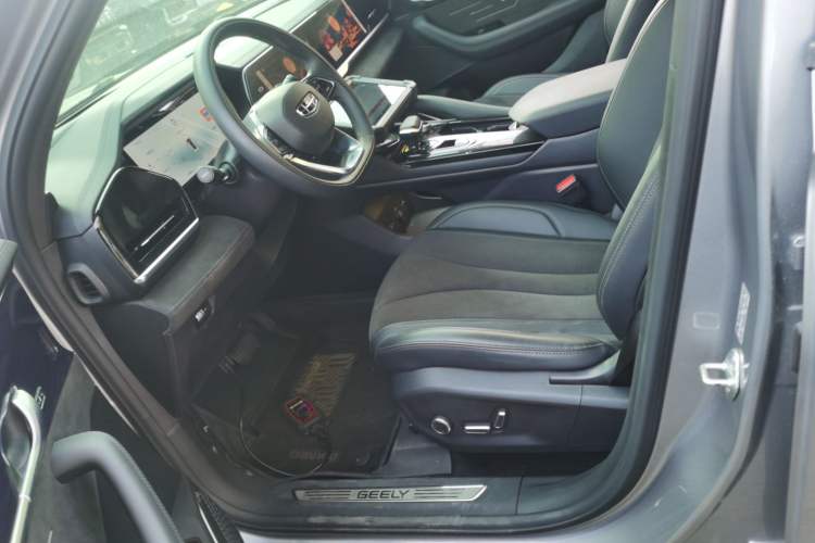 Used Geely Auto Monjaro L 2024 2.0TD High-Power Automatic Two-Wheel Drive Skyline Edition Left Front Seat