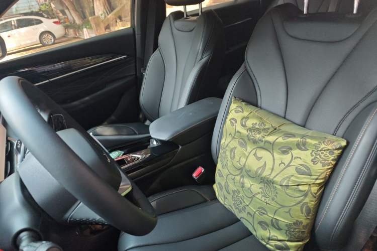 Used Geely Auto Monjaro L 2024 2.0TD DCT EVO Two-Wheel Drive Long-Range Version Left Front Seat