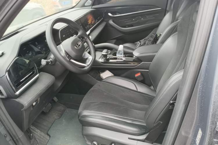Used Geely Auto Monjaro L 2024 2.0TD High-Power Automatic Two-Wheel Drive Skyline Edition Left Front Seat