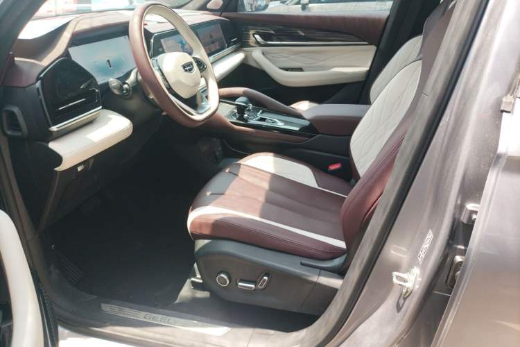 Used Geely Auto Monjaro L 2024 2.0TD High-Power Automatic Two-Wheel Drive Skyline Edition Left Front Seat