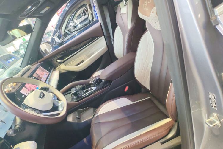 Used Geely Auto Monjaro L 2024 2.0TD High-Power Automatic Two-Wheel Drive Yunqi Version Left Front Seat