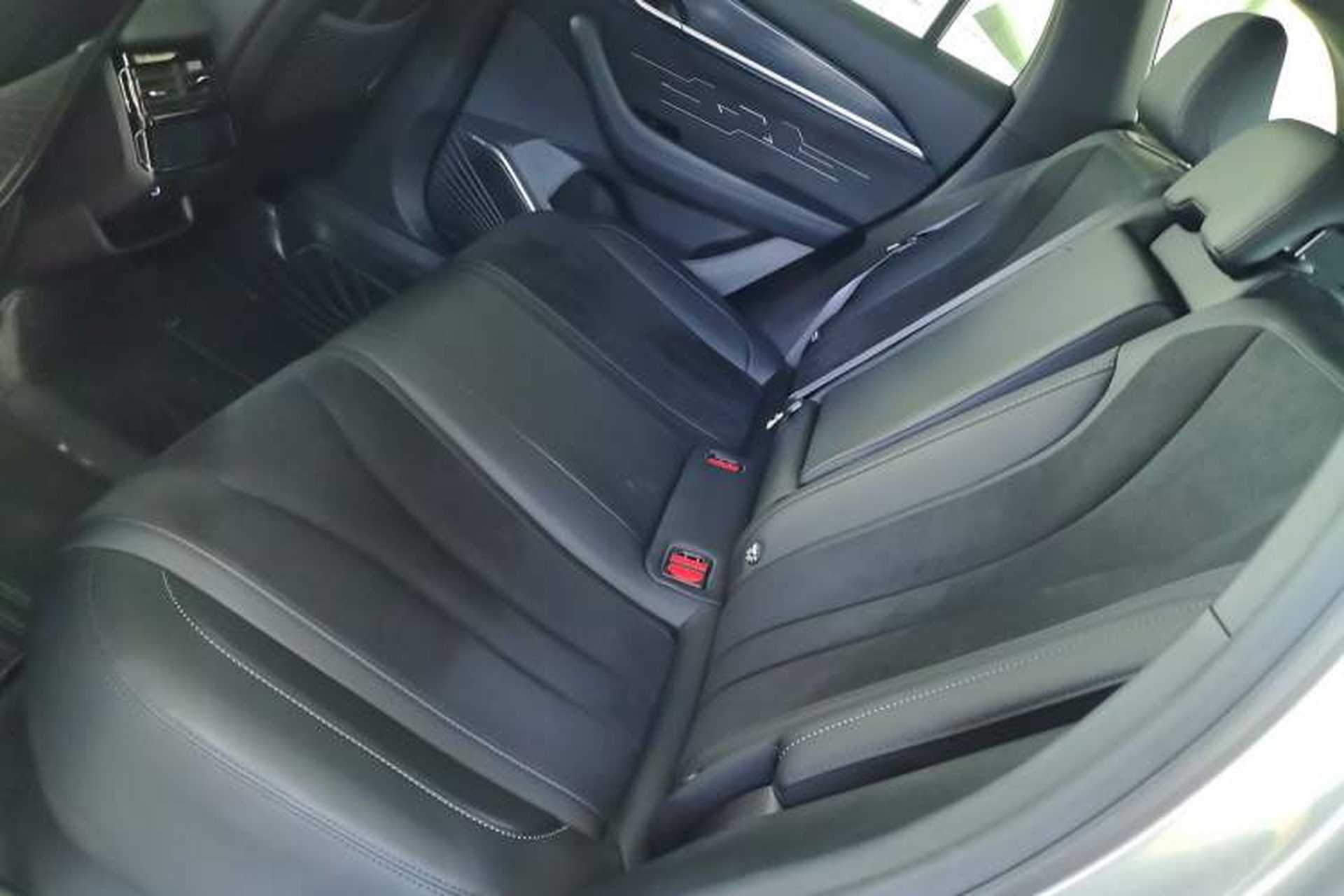 Used Geely Auto Monjaro L 2024 2.0TD High-Power Automatic Two-Wheel Drive Skyline Edition Left Rear Seat