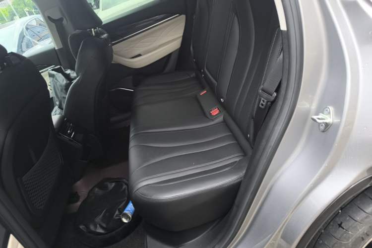 Used Geely Auto Monjaro L 2024 2.0TD High-Power Automatic Two-Wheel Drive Skyline Edition Left Rear Seat