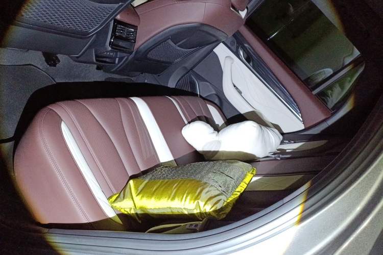 Used Geely Auto Monjaro L 2024 2.0TD High-Power Automatic Two-Wheel Drive Yunqi Version Left Rear Seat