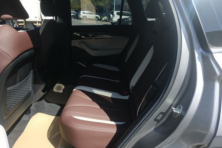 Used Geely Auto Monjaro L 2024 2.0TD High-Power Automatic Two-Wheel Drive Yunqi Version Left Rear Seat