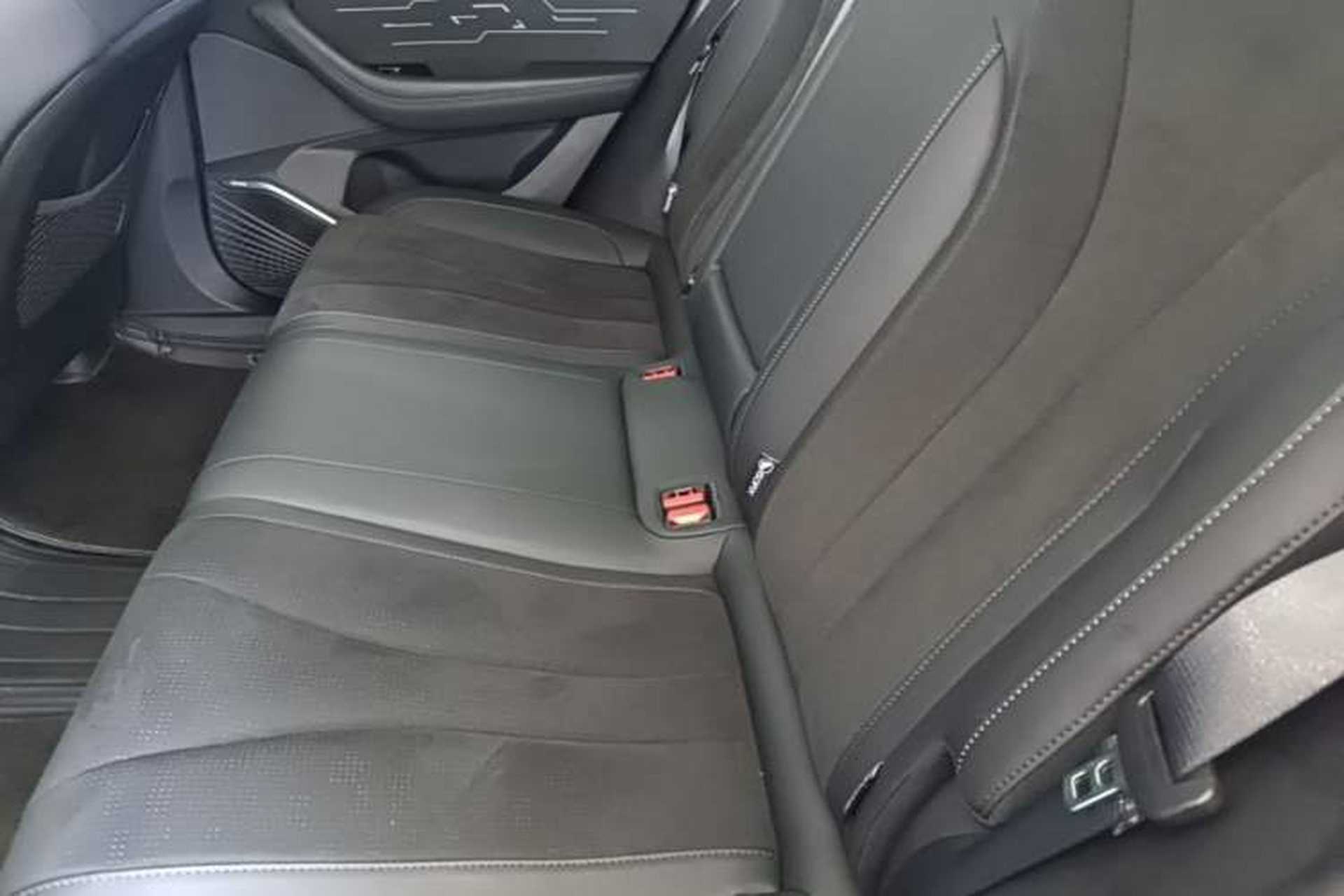 Used Geely Auto Monjaro L 2024 2.0TD High-Power Automatic Two-Wheel Drive Skyline Edition Left Rear Seat