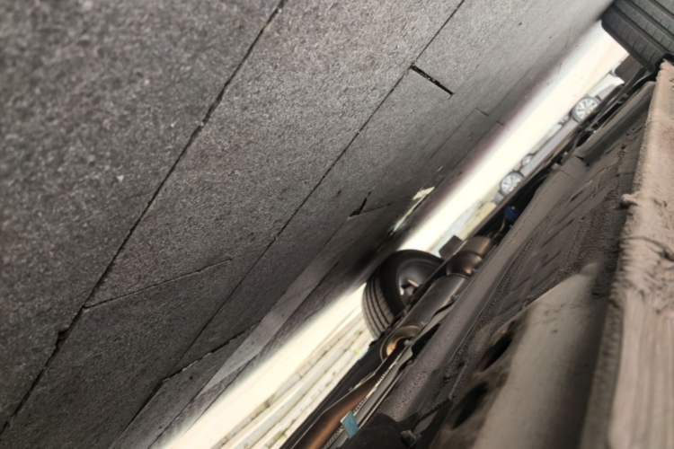 Used Geely Auto Monjaro L 2024 2.0TD High-Power Automatic Two-Wheel Drive Skyline Edition Left Side Sill