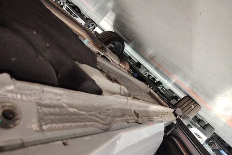 Used Geely Auto Monjaro L 2024 2.0TD High-Power Automatic Two-Wheel Drive Skyline Edition Left Side Sill