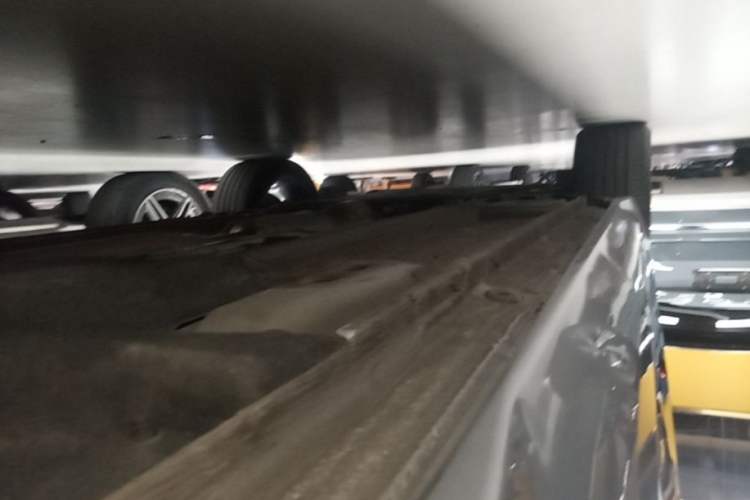 Used Geely Auto Monjaro L 2024 2.0TD High-Power Automatic Two-Wheel Drive Yunqi Version Left Side Sill