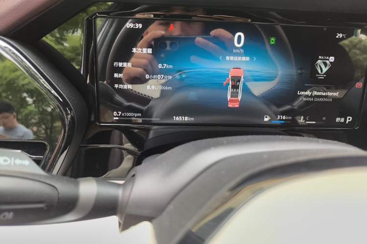 Used Geely Auto Monjaro L 2024 2.0TD High-Power Automatic Two-Wheel Drive Yunqi Version Odometer Close Up