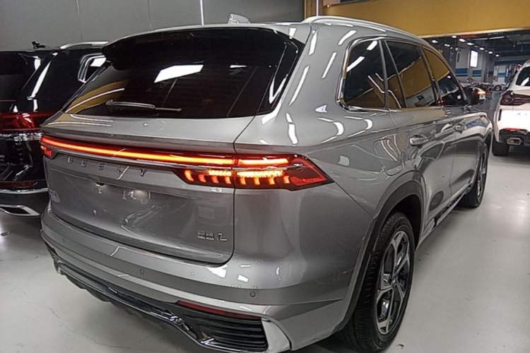 Used Geely Auto Monjaro L 2024 2.0TD High-Power Automatic Two-Wheel Drive Yunqi Version Rear Right 45 Deg