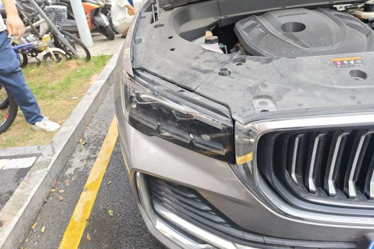 Used Geely Auto Monjaro L 2024 2.0TD DCT EVO Two-Wheel Drive Long-Range Version Right Front Headlight