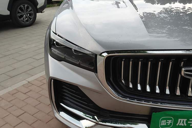 Used Geely Auto Monjaro L 2024 2.0TD DCT EVO Two-Wheel Drive Long-Range Version Right Front Headlight
