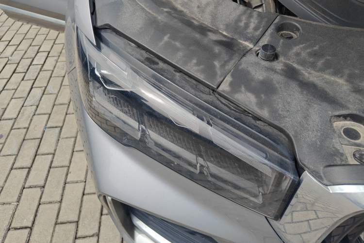 Used Geely Auto Monjaro L 2024 2.0TD High-Power Automatic Two-Wheel Drive Yunqi Version Right Front Headlight