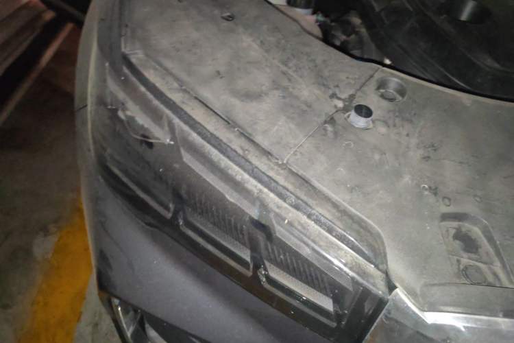 Used Geely Auto Monjaro L 2024 2.0TD High-Power Automatic Two-Wheel Drive Yunqi Version Right Front Headlight