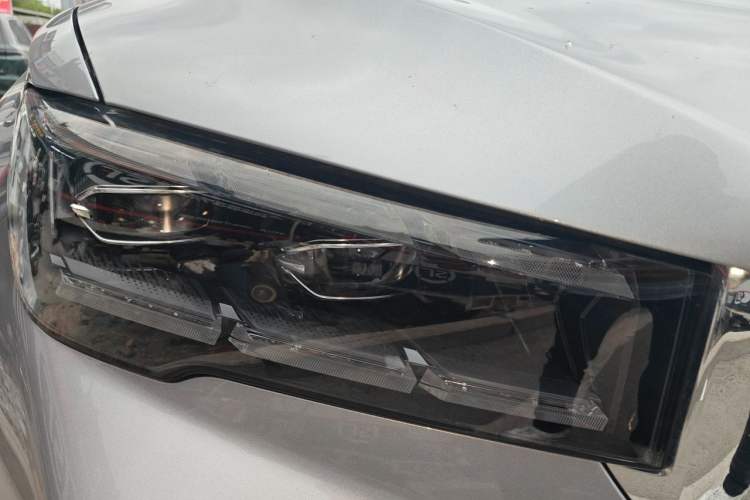 Used Geely Auto Monjaro L 2024 2.0TD DCT EVO Two-Wheel Drive Long-Range Version Right Front Headlight