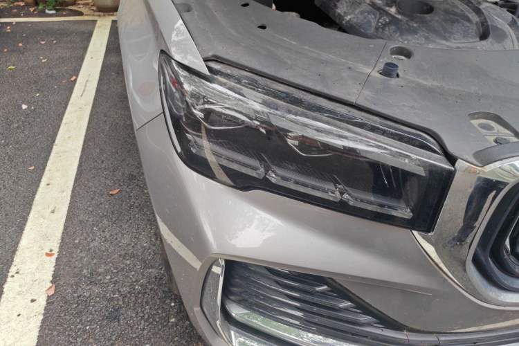 Used Geely Auto Monjaro L 2024 2.0TD High-Power Automatic Two-Wheel Drive Yunqi Version Right Front Headlight