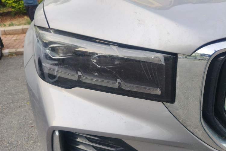 Used Geely Auto Monjaro L 2024 2.0TD DCT EVO Two-Wheel Drive Long-Range Version Right Front Headlight