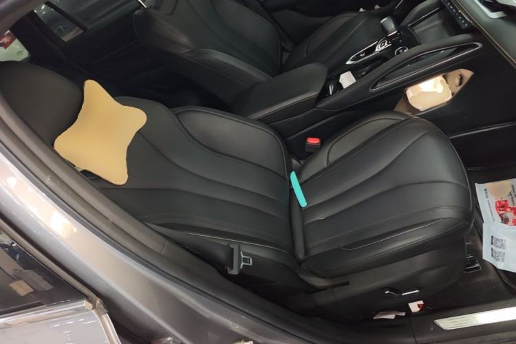 Used Geely Auto Monjaro L 2024 2.0TD DCT EVO Two-Wheel Drive Long-Range Version Right Front Seat
