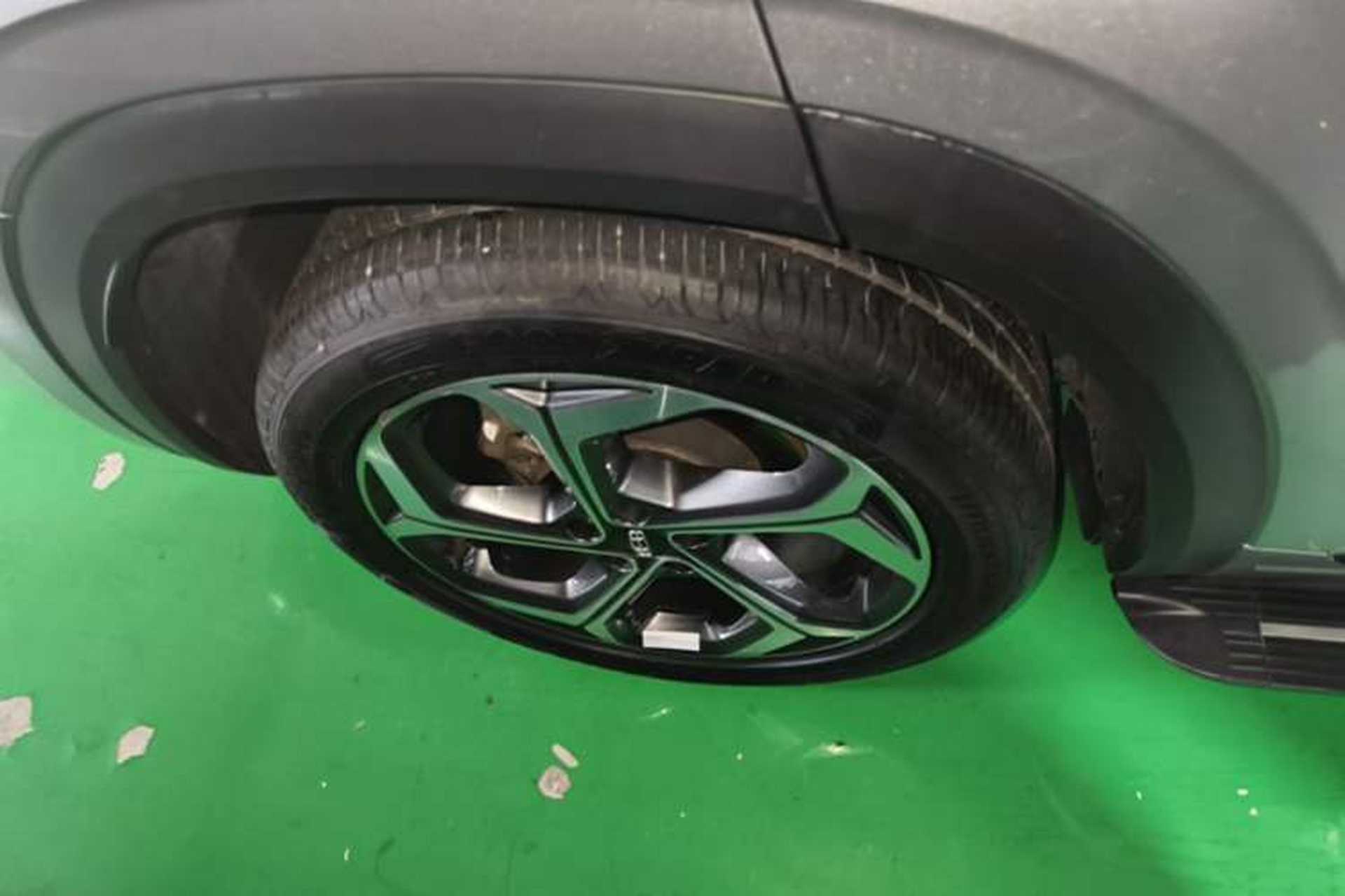 Used Geely Auto Monjaro L 2024 2.0TD DCT EVO Two-Wheel Drive Prestige Version Right Rear Wheel Hub