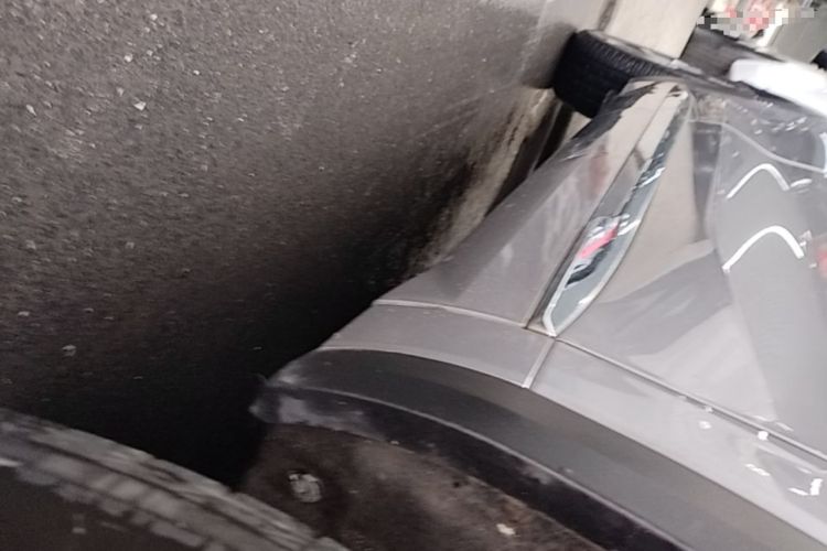 Used Geely Auto Monjaro L 2024 2.0TD DCT EVO Two-Wheel Drive Long-Range Version Right Side Sill