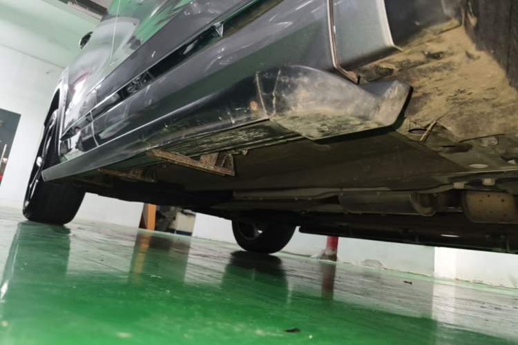 Used Geely Auto Monjaro L 2024 2.0TD DCT EVO Two-Wheel Drive Prestige Version Right Side Sill