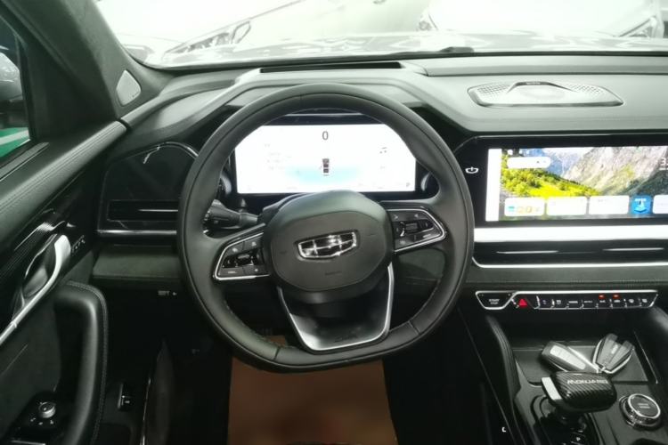 Used Geely Auto Monjaro L 2024 2.0TD High-Power Automatic Two-Wheel Drive Skyline Edition Steering Wheel