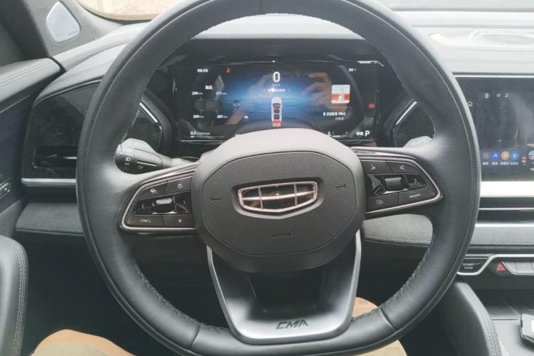 Used Geely Auto Monjaro L 2024 2.0TD High-Power Automatic Two-Wheel Drive Skyline Edition Steering Wheel