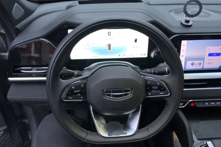 Used Geely Auto Monjaro L 2024 2.0TD High-Power Automatic Two-Wheel Drive Skyline Edition Steering Wheel