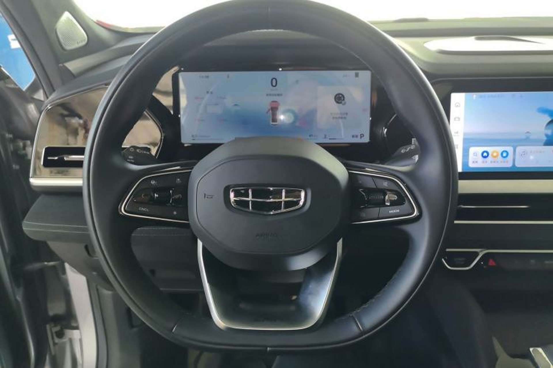 Used Geely Auto Monjaro L 2024 2.0TD High-Power Automatic Two-Wheel Drive Skyline Edition Steering Wheel