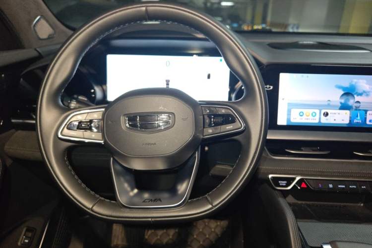 Used Geely Auto Monjaro L 2024 2.0TD High-Power Automatic Two-Wheel Drive Skyline Edition Steering Wheel