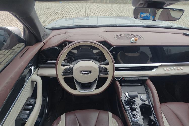Used Geely Auto Monjaro L 2024 2.0TD High-Power Automatic Two-Wheel Drive Yunqi Version Steering Wheel