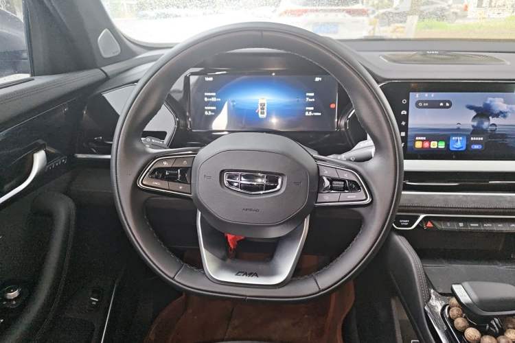 Used Geely Auto Monjaro L 2024 2.0TD High-Power Automatic Two-Wheel Drive Skyline Edition Steering Wheel