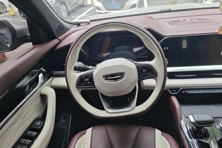 Used Geely Auto Monjaro L 2024 2.0TD High-Power Automatic Two-Wheel Drive Yunqi Version Steering Wheel